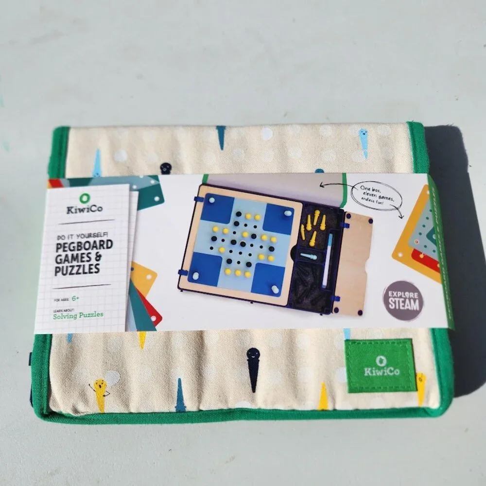 NEW KiwiCo. Kiwi Co. Pegboard Games Puzzles Travel Board Games Case Party Deskto - Picture 10 of 15